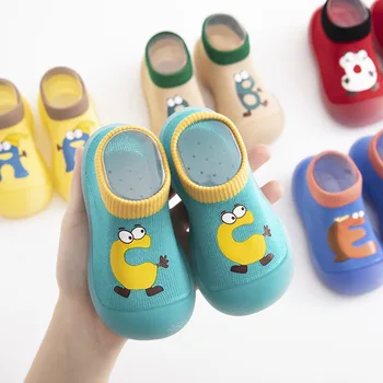 Весенне-осенние детские носки с надписями из мультфильмов, детская обувь для прогулок с мягкой подошвой, детская дышащая обувь с короткими трубками